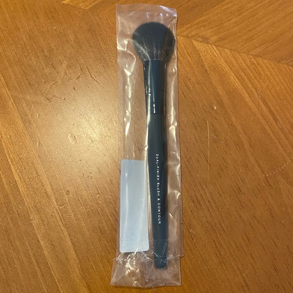 Bareminerals Dual-Finish Blush & Contour Brush